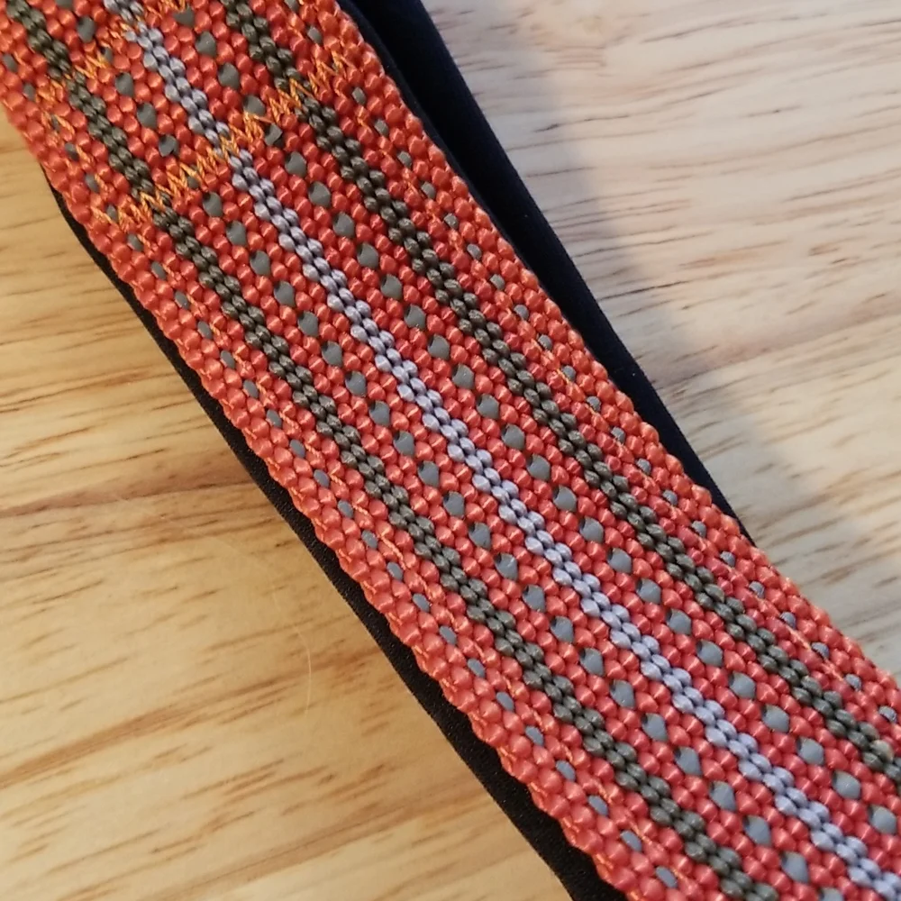 Martingale style padded reflective collar